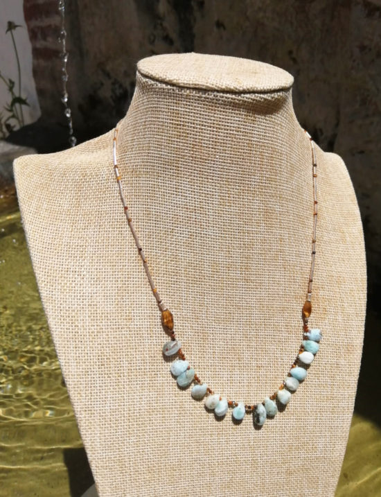 Collar de Larimar de Santo Domingo y Ojo de Tigre