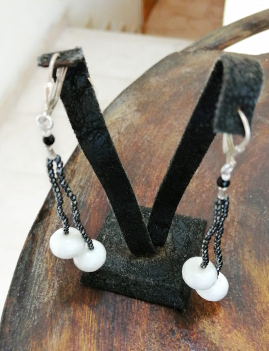 Pendientes de Plata, Ópalo blanco y abalorios de Hematite