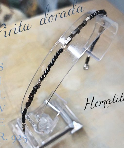 Pulsera Fin de Año con elementos etiquetados