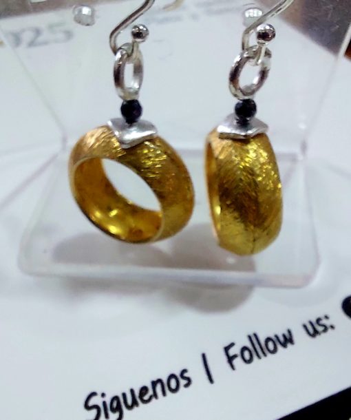 Follow us, earrings